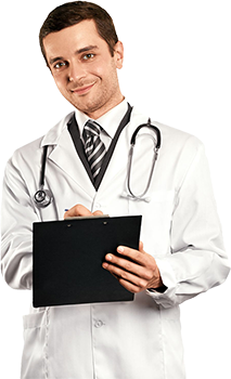 Врач записывает информацию